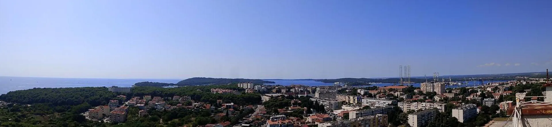 Sojourn Apartment Pula 0*,  Croatia